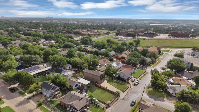 1008 20th Street, Fort Worth, TX 76164
