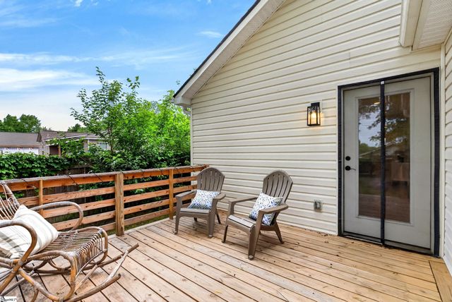 9 Mcdade Street, Greenville, SC 29611