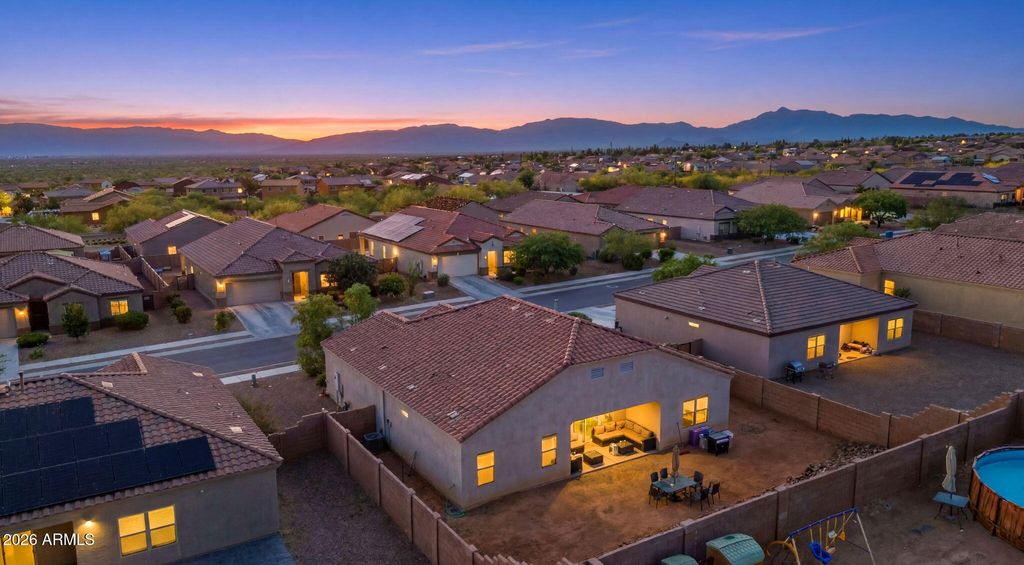 483 W WELDON Street, Vail, AZ 85641