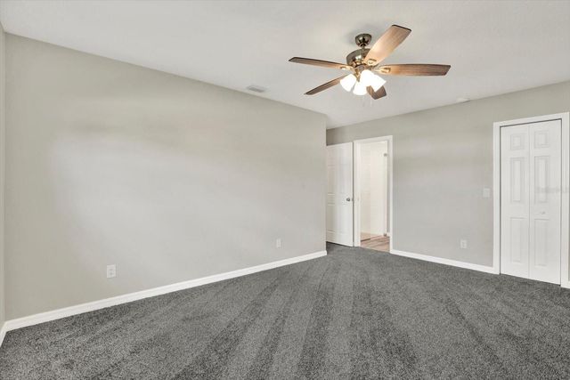7505 W HENRY AVENUE, Tampa, FL 33615