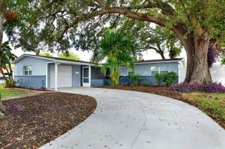 7505 W HENRY AVENUE, Tampa, FL 33615