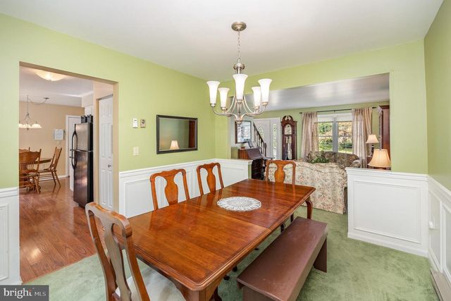 4321 NEW HAMPSHIRE DR, Harrisburg, PA 17112