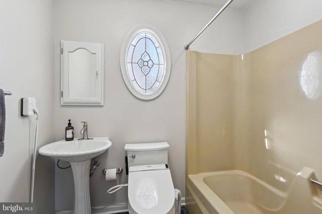 115 HAINES MILL RD, Delran, NJ 08075