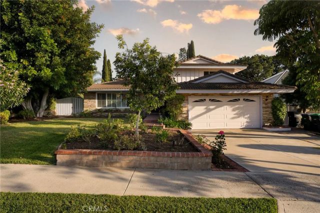 25182 Vespucci, Laguna Hills, CA 92653