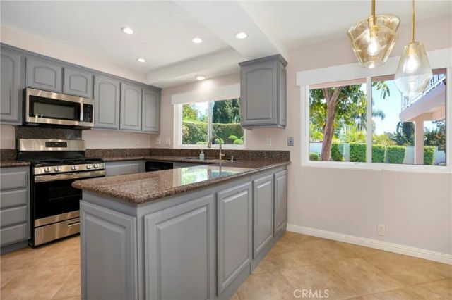 25182 Vespucci, Laguna Hills, CA 92653
