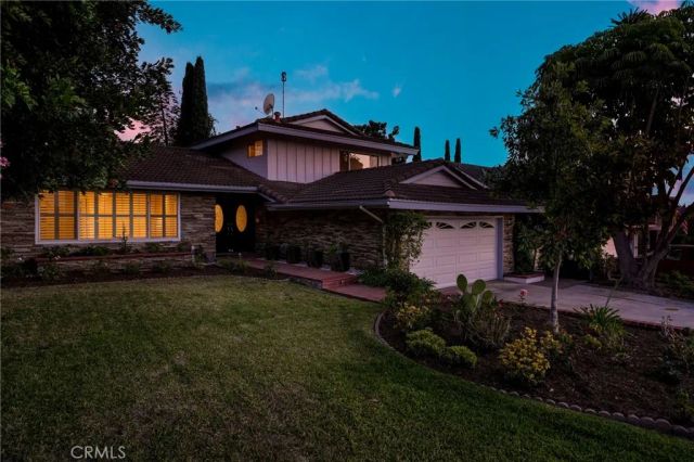 25182 Vespucci, Laguna Hills, CA 92653