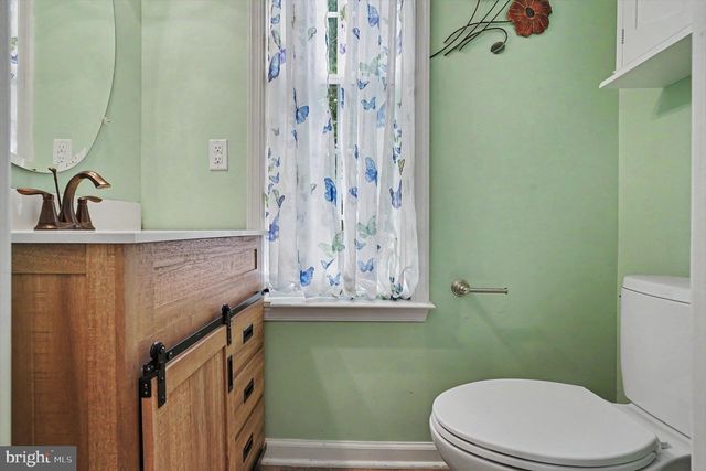 239 W BOURNE WAY, Millsboro, DE 19966