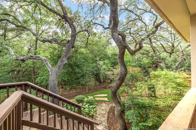 35 Inwood Manor, San Antonio, TX 78248