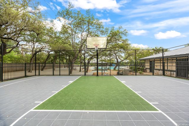 35 Inwood Manor, San Antonio, TX 78248