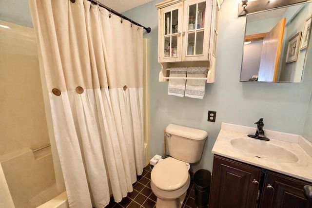 28E Crosstown Road, Dover, VT 05356