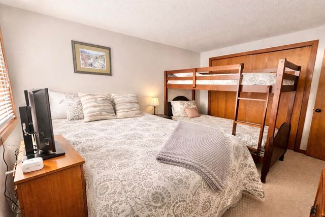 28E Crosstown Road, Dover, VT 05356