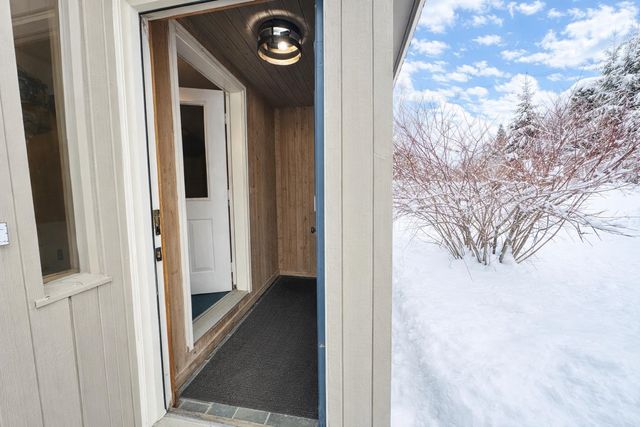 28E Crosstown Road, Dover, VT 05356