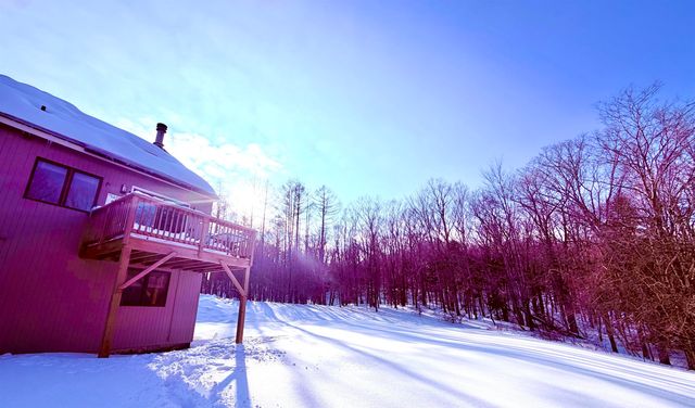 28E Crosstown Road, Dover, VT 05356