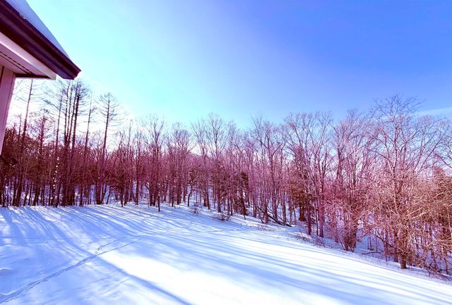 28E Crosstown Road, Dover, VT 05356