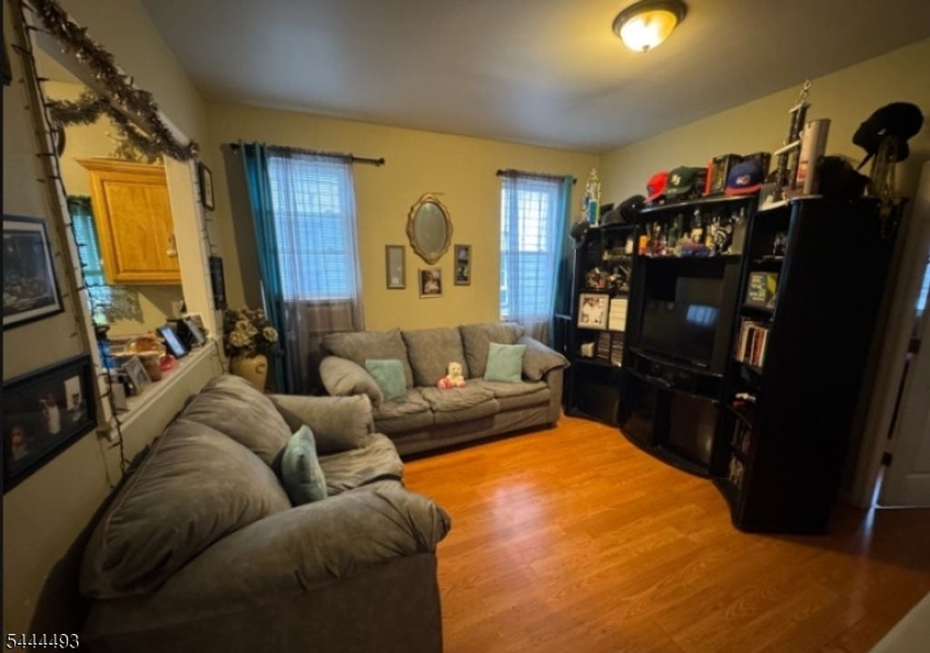 123 Western Pkwy, Irvington Twp., NJ 07111 — photo 2