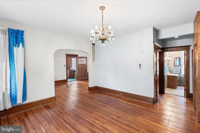 1720 W RIVER DR, Pennsauken, NJ 08110