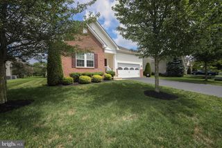 25 APPLEGATE DR, Florence, NJ 08518