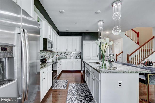 3550 BRIARWOOD DR, Dumfries, VA 22026