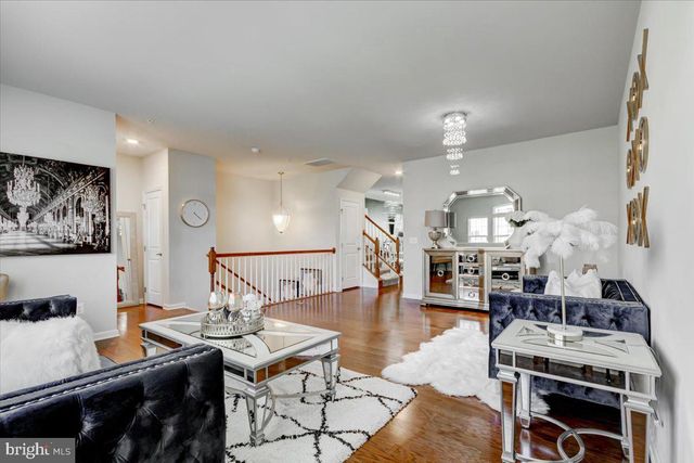 3550 BRIARWOOD DR, Dumfries, VA 22026