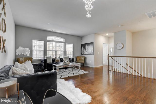 3550 BRIARWOOD DR, Dumfries, VA 22026