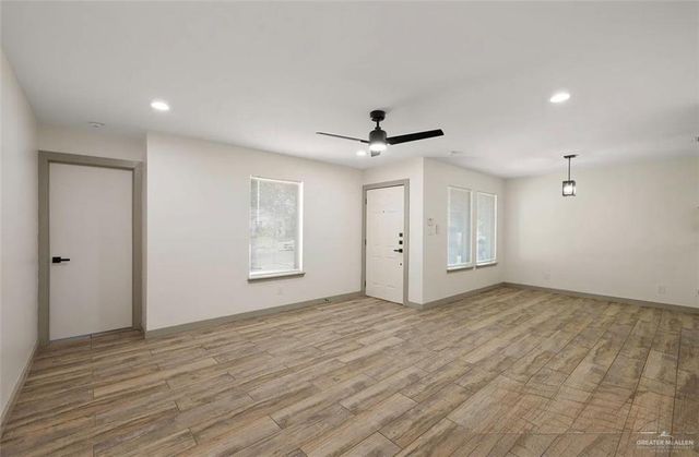 2017 Grambling Avenue, Mcallen, TX 78504