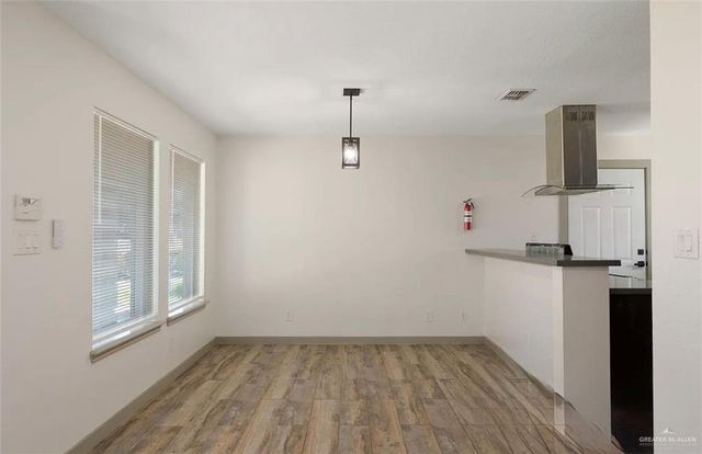 2017 Grambling Avenue, Mcallen, TX 78504