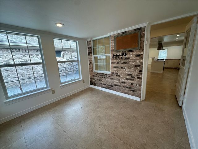 8522 Westview Drive, Houston, TX 77055