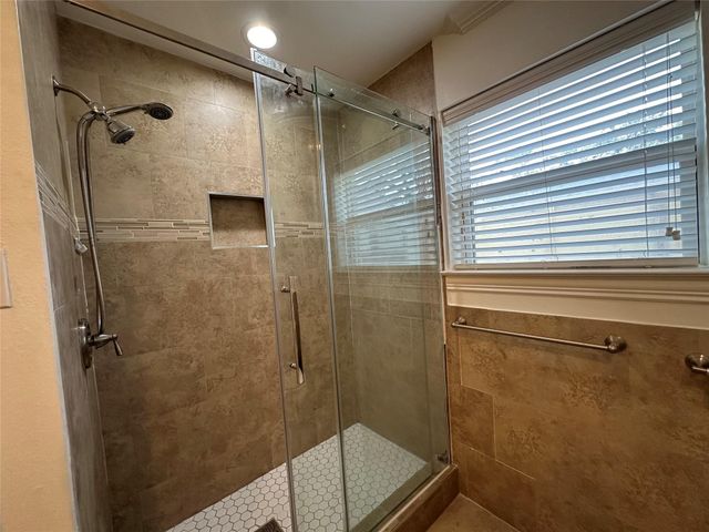 8522 Westview Drive, Houston, TX 77055