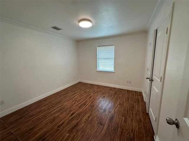 8522 Westview Drive, Houston, TX 77055