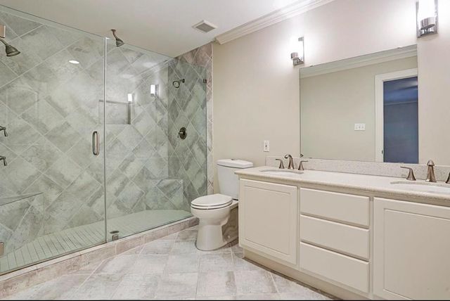 8522 Westview Drive, Houston, TX 77055