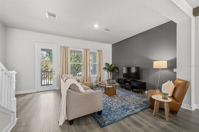 2602 W CLEVELAND STREET 3, Tampa, FL 33609