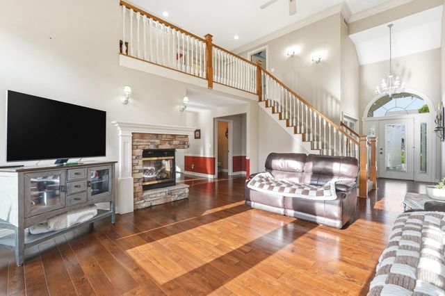 6206 Treasure Cove, Fort Wayne, IN 46835
