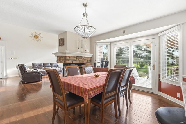 6206 Treasure Cove, Fort Wayne, IN 46835
