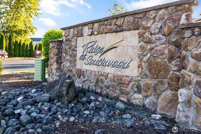 20010 19th Avenue E, Spanaway, WA 98387