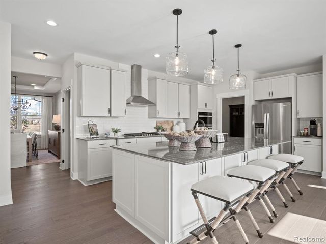 49852 Shadbush Drive, Macomb, MI 48051