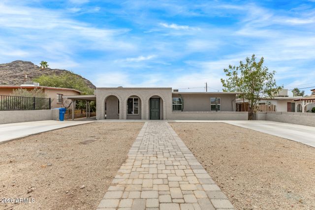 1439 E HATCHER Road, Phoenix, AZ 85020