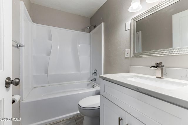 1439 E HATCHER Road, Phoenix, AZ 85020