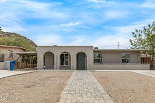 1439 E HATCHER Road, Phoenix, AZ 85020