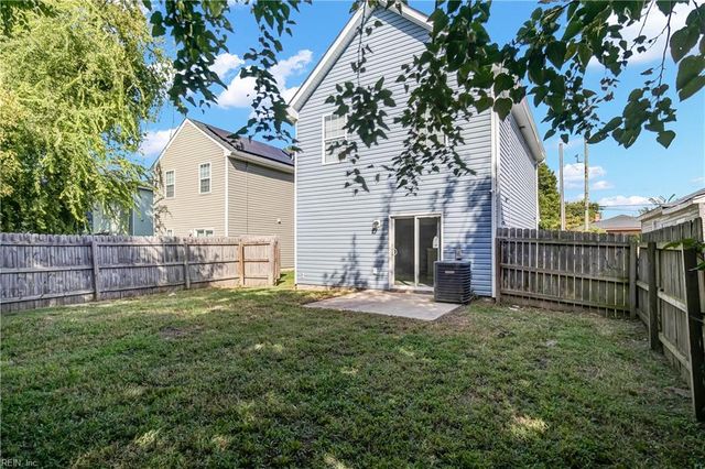 425 Culloden ST, Suffolk, VA 23434