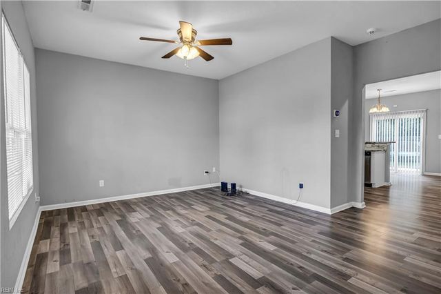 425 Culloden ST, Suffolk, VA 23434