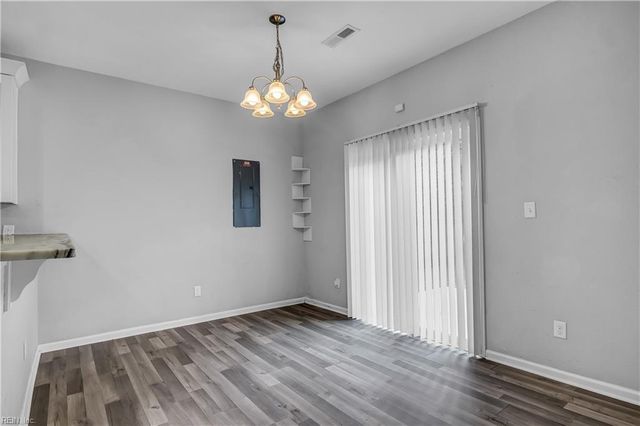 425 Culloden ST, Suffolk, VA 23434