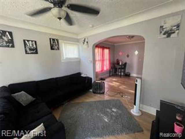 15010 Lappin Street, Detroit, MI 48205