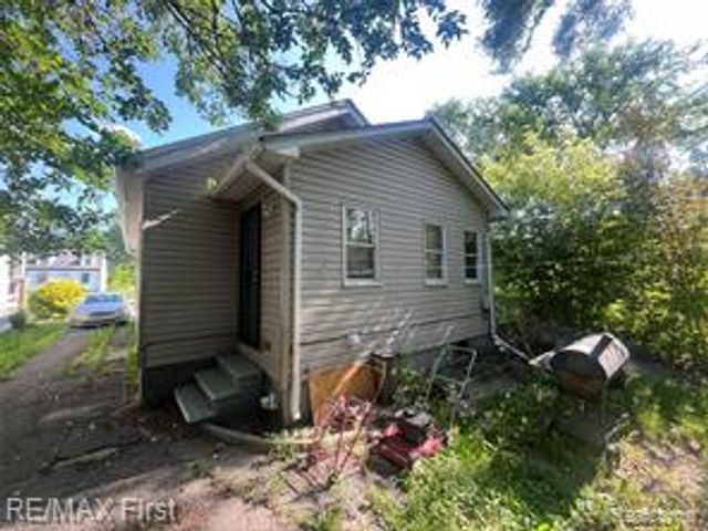 15010 Lappin Street, Detroit, MI 48205
