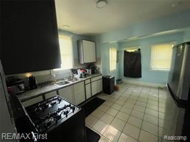 15010 Lappin Street, Detroit, MI 48205
