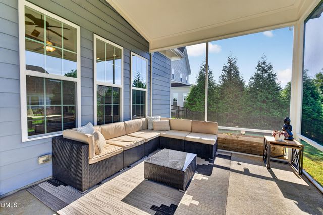1104 Lassiter Hill Lane, Fuquay Varina, NC 27526