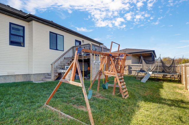 224 W Cinton St Street, Rogersville, MO 65742