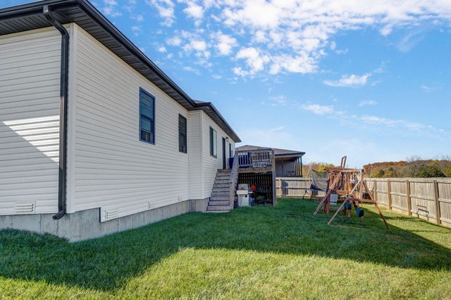 224 W Cinton St Street, Rogersville, MO 65742