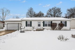 51657 County Road 109, Elkhart, IN 46514