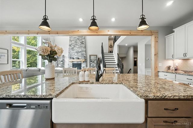 5921 Maple View Drive, Mason, OH 45040