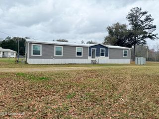 1273 Stonecypher Road, Lucedale, MS 39452